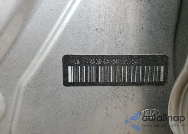 KNAGM4A75D5352549: 72386134