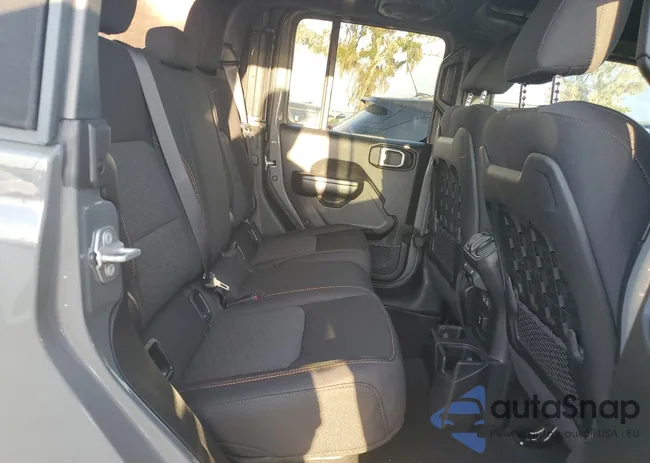 1C6JJTEG9ML500677: 73874424