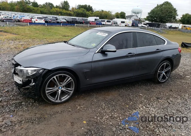 WBA4J3C59JBG91476: 73112524