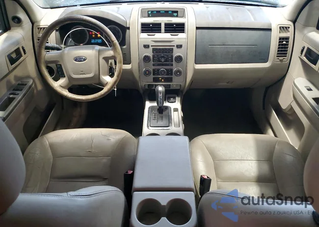 1FMCU49H88KC22475: 71451264