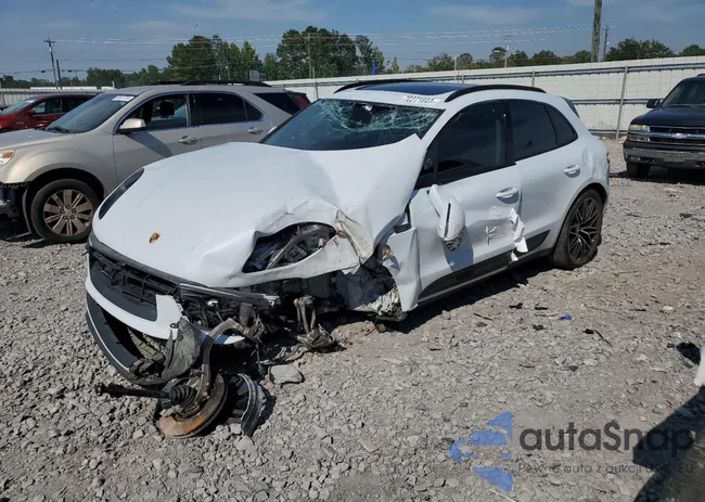 WP1AA2A59NLB03509: 70271044