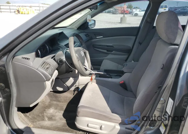 1HGCP2F42AA039376: 84605255