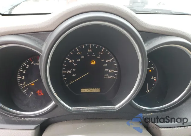 2T2GA31UX5C027634: 81814555