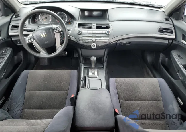 1HGCP2F39AA017592: 83971645