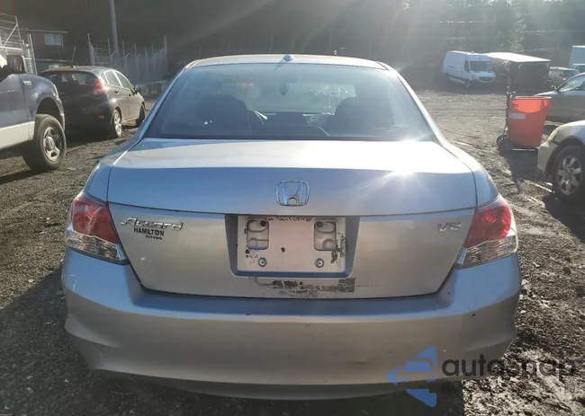 1HGCP368X8A031822: 81439265