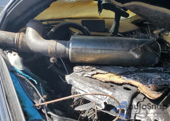 WBY2Z2C57GV675843: 81085675