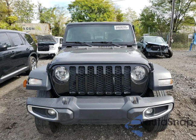 1C6HJTAG1PL527638: 84608295