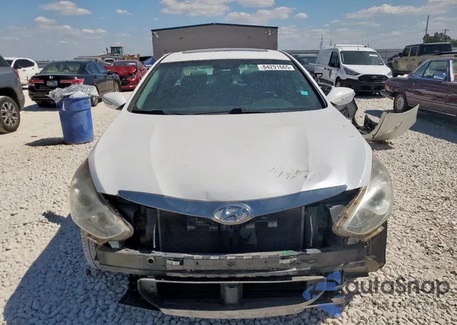 KMHEC4A45BA001627: 84291665