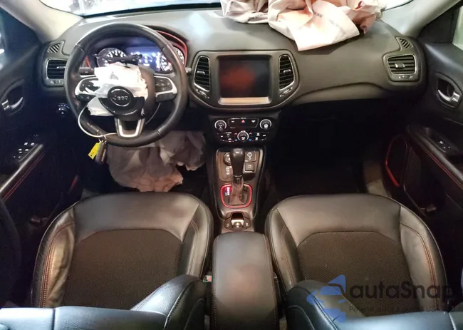 3C4NJDDB6HT657650: 81586615