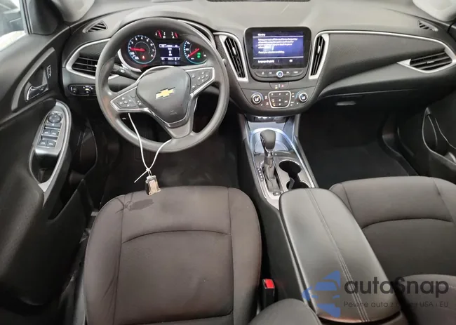 1G1ZD5ST1PF212695: 71482175