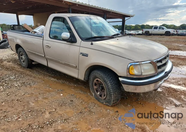 1FTEF27L5VNB75144: 84404145