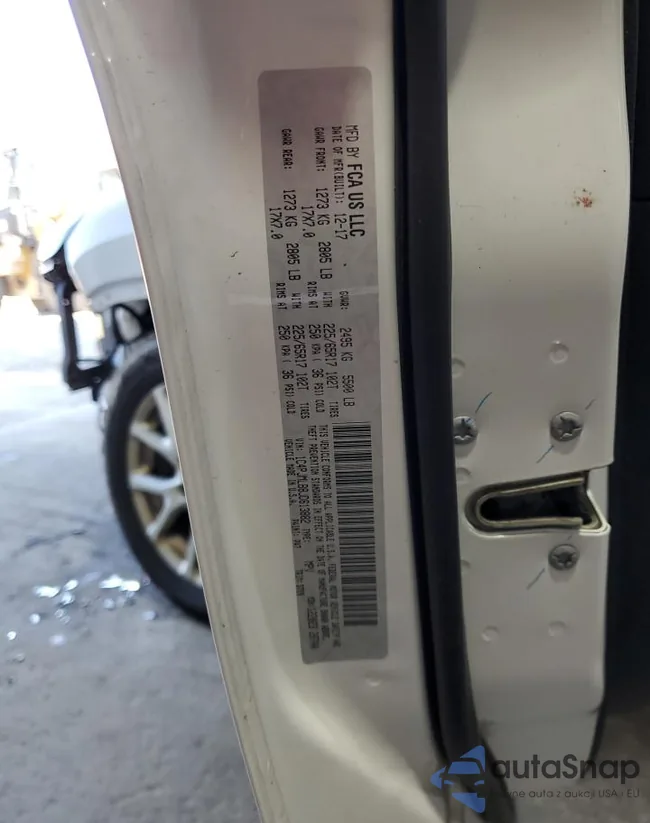 1C4PJMLB8JD613882: 84633385