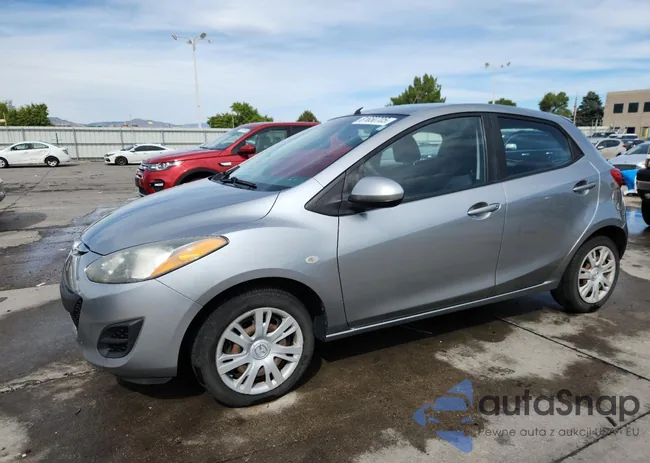 JM1DE1KY9D0152943: 81650705