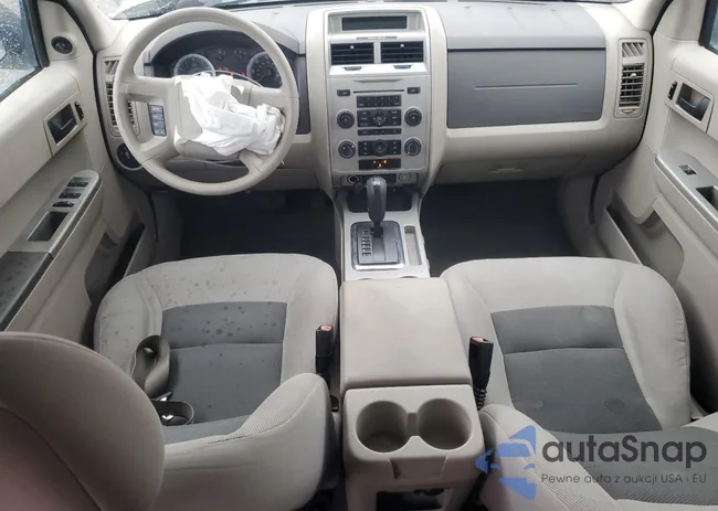 1FMCU03168KB67948: 81450055