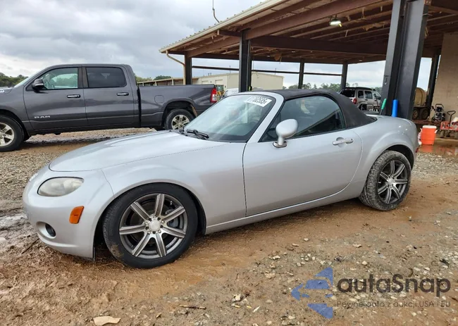 JM1NC25F280139161: 81782585