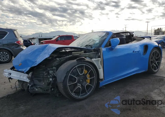 WP0CD2A90NS260288: 82131305