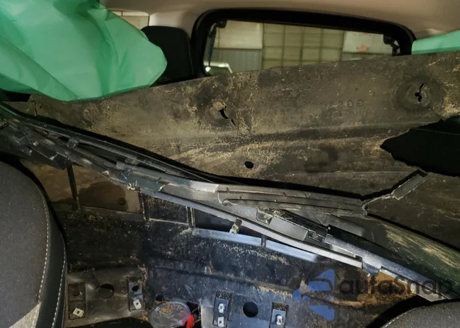 3FMCR9BN6SRE23079: 81267395