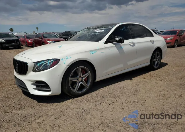 WDDZF4JB5HA082915: 70900215