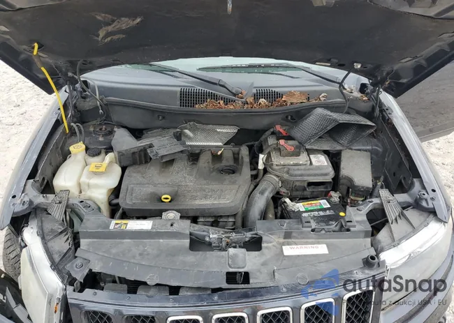 1C4NJDBB3GD586575: 81213505