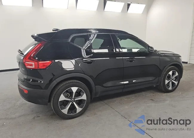 YV4K92HMXP2055584: 70835185