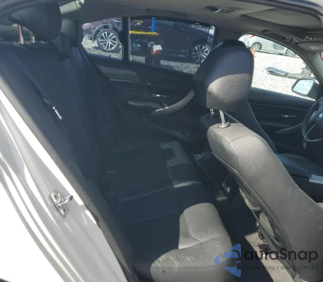 WBA3A5G5XCNP17051: 81655305