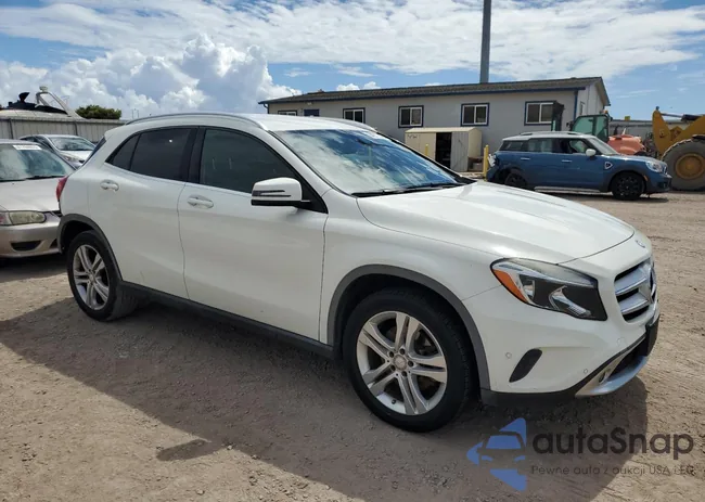 WDCTG4EB1GJ193560: 84277645