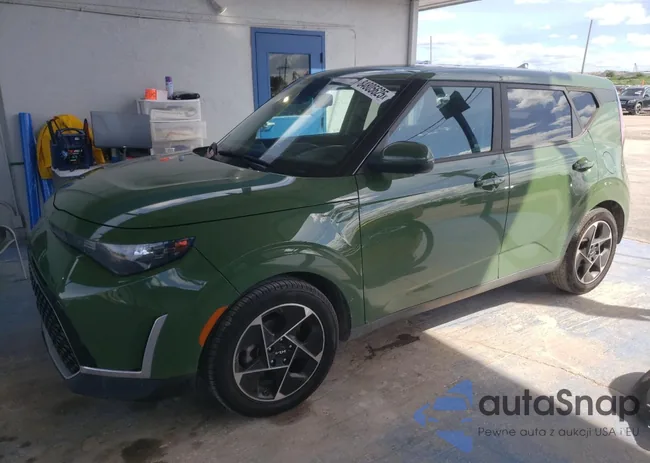 KNDJ33AU5P7187302: 84805625