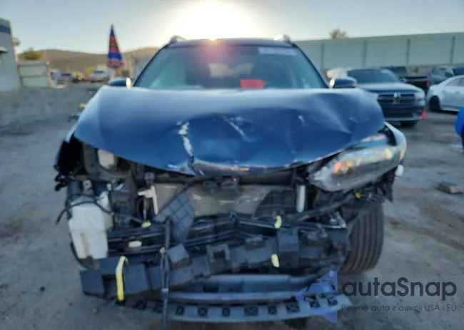 JN8AT2MV0GW143930: 81795735