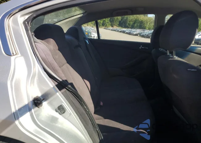 1N4AL2AP4AN526046: 80037365