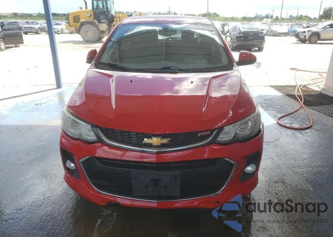 1G1JD6SB5H414244: 82032405