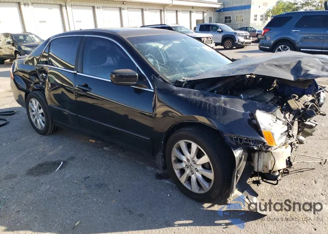 1HGCM66517A010825: 71558555