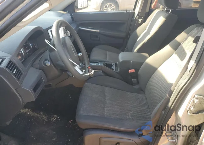 1J8GR48K48C147569: 81762575