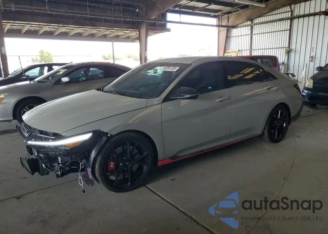 KMHLW4DK9SU031544: 71909135