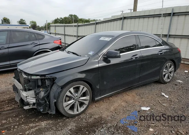 WDDSJ4GB3KN724085: 81882735