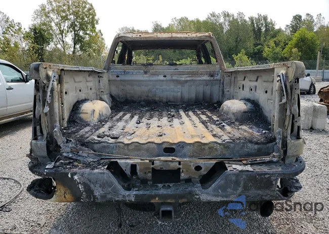 1GT49PEY2NF138562: 71475615