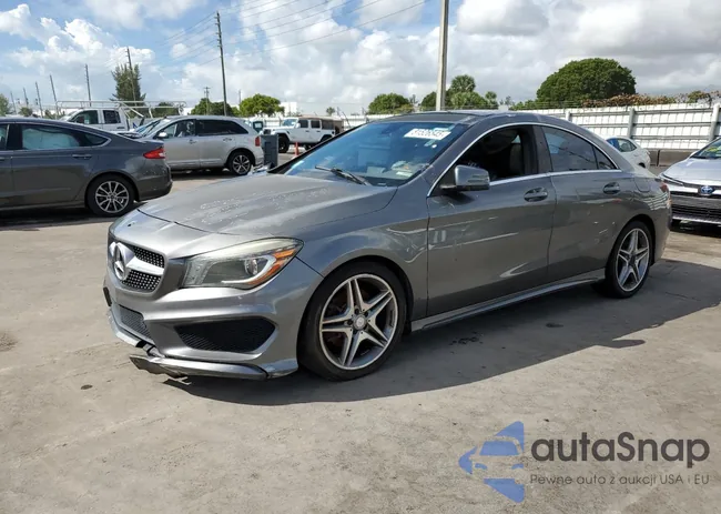 WDDSJ4EB8EN030077: 81526545