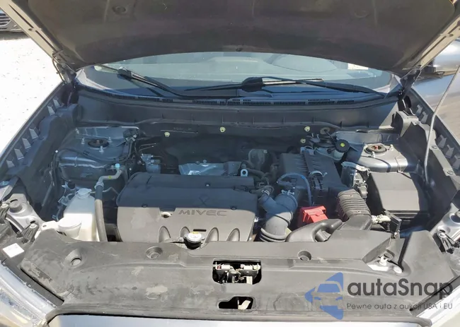 JA4AP3AU6JU011124: 70897805