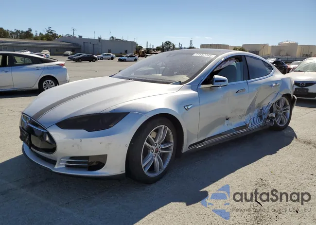 5YJSA1S14FF080592: 71557785