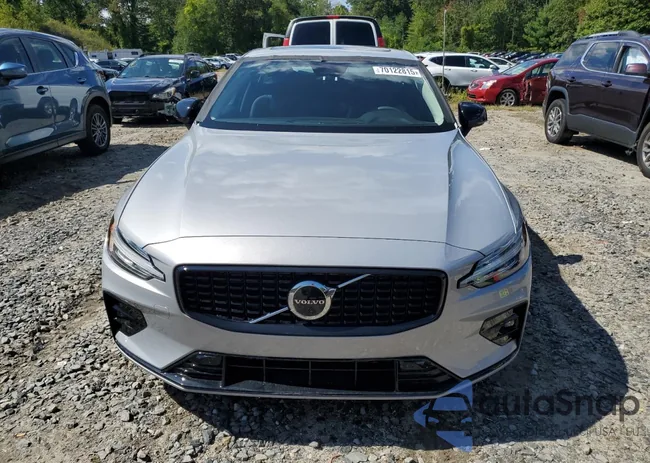 7JRL12GJ8SG367311: 70122815