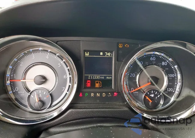 2C4RC1BG0ER272138: 84037595