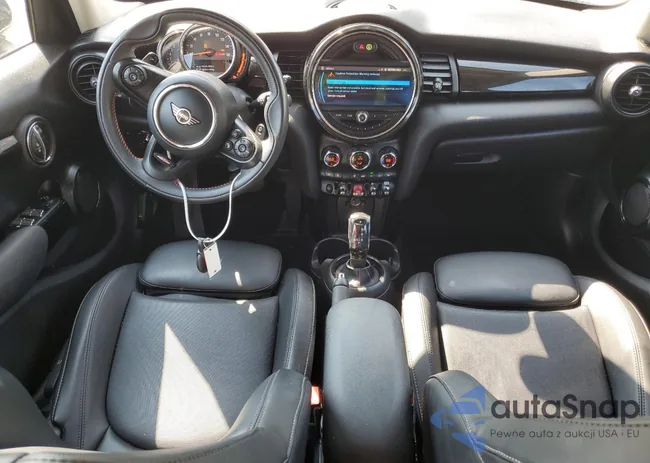 WMWXU9C02L2M80096: 81389705