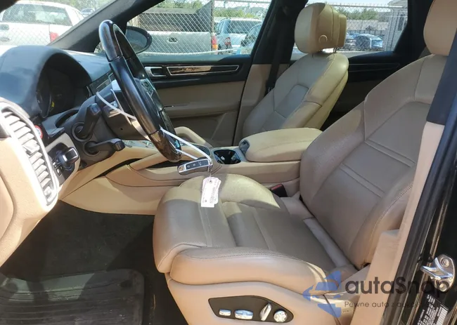 WP1AE2AY2KDA51872: 80532895