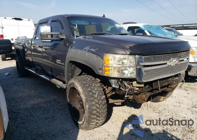 1GC1KXC87BF137171: 71421915