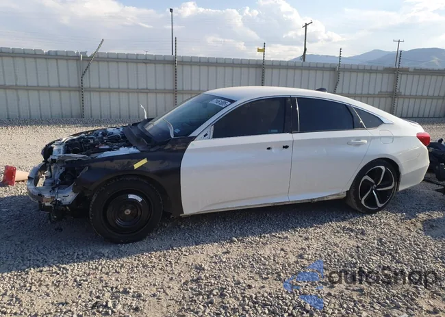 1HGCV1F32NA084752: 71461885