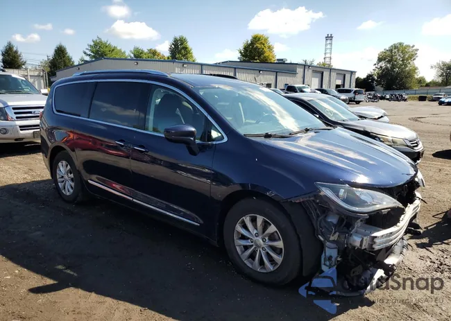 2C4RC1BG9KR548876: 80675515