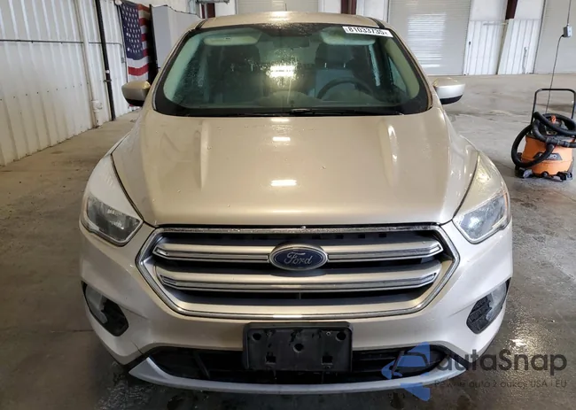 1FMCU9GD7HUE73439: 81033735