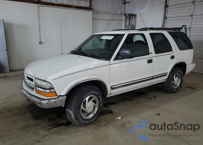 1GNDT13W91K224444: 81615015