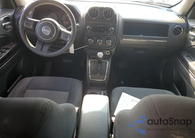 1C4NJPBA5FD102753: 71532575