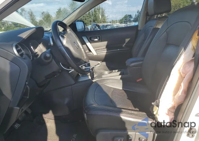 JN8AS58V29W435838: 84215545