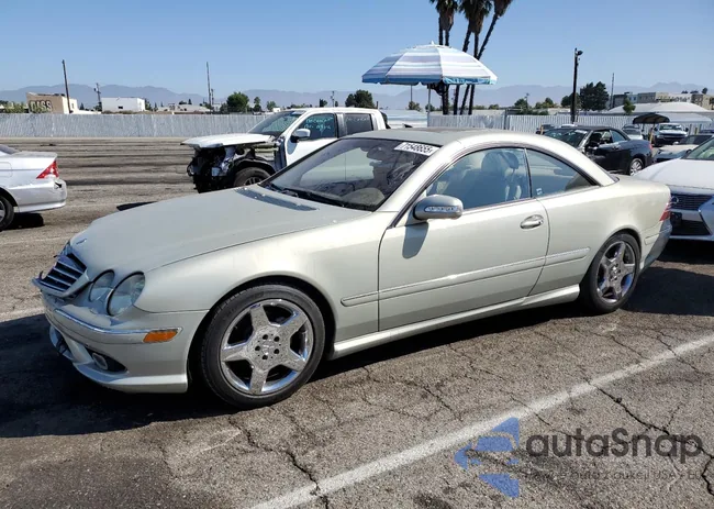 WDBPJ75J24A040231: 71548655